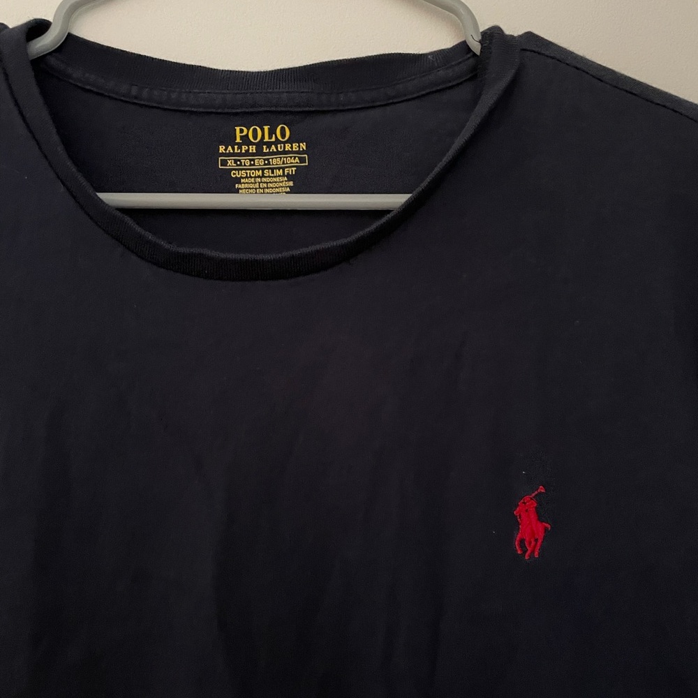 Mens t shirt